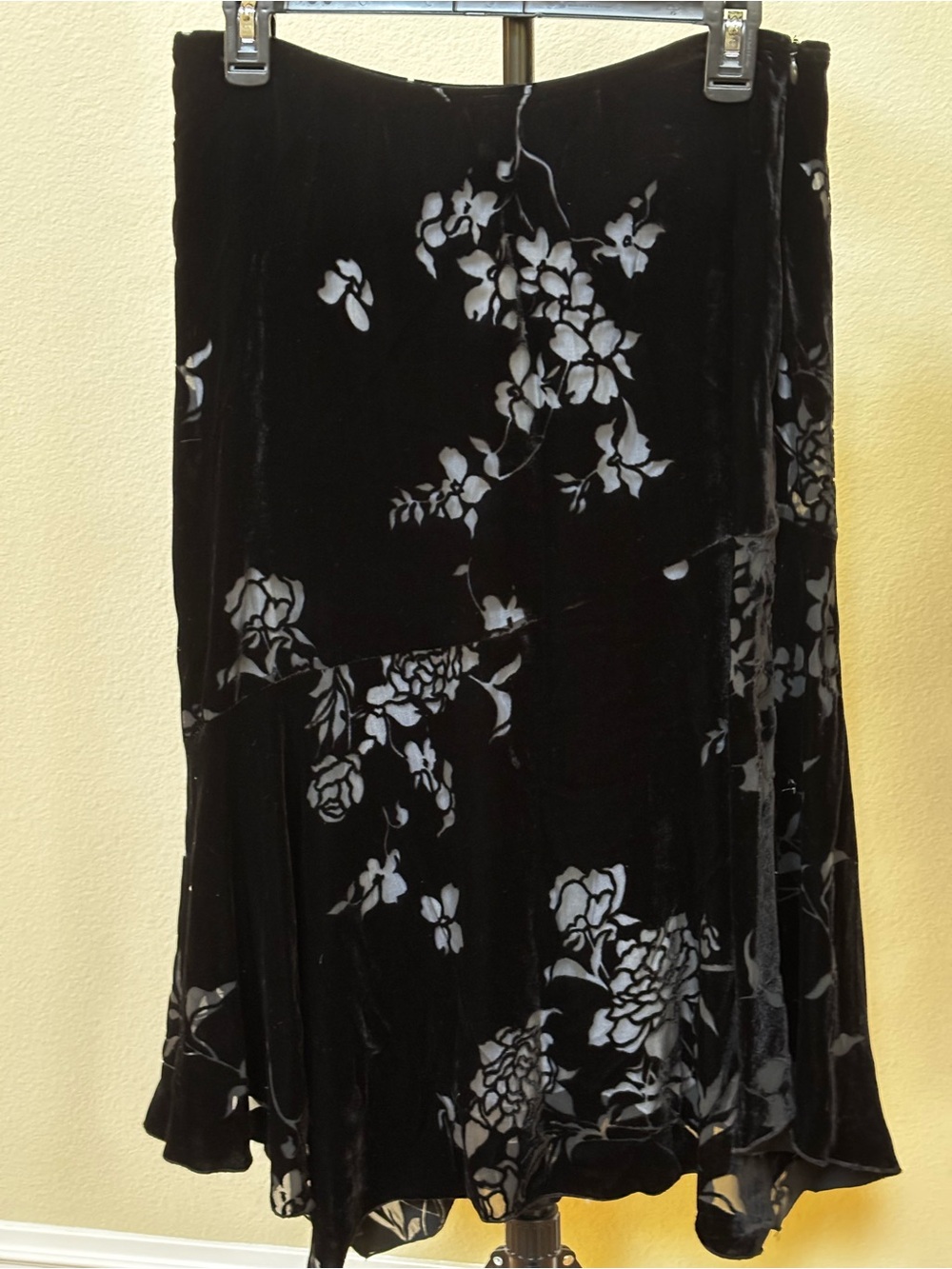 Karen Kane Black Velvet Midi Skirt with White Floral Burnout